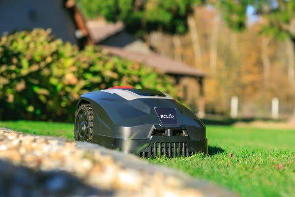Utiliser et entretenir un robot-tondeuse
