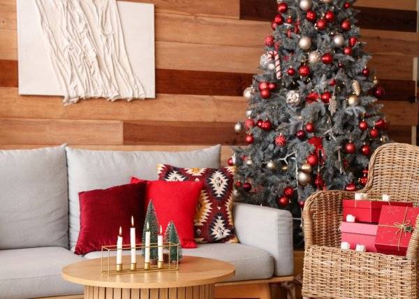 # Ce n'est pas parce que l'on manque d'espace que l'on ne peut pas créer un environnement festif pour Noël - © Pixel-Shot - stock.adobe.com
