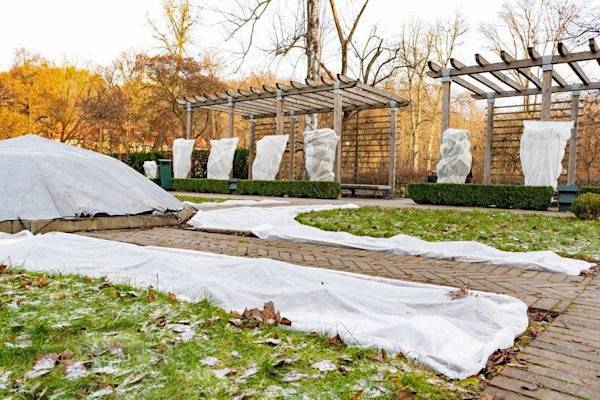 Comment utiliser un voile d'hivernage ?