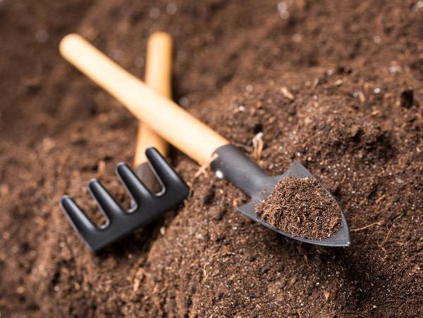 Outils de jardin en matière ABS