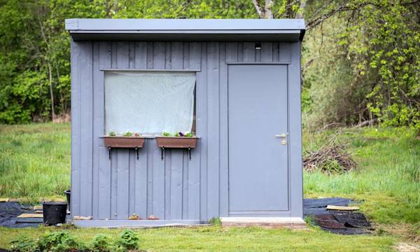 Dans quel cas déclarer un abri de jardin ? - © STOATPHOTO - stock.adobe.com
