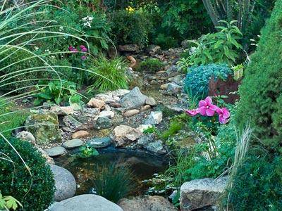 Un ruisseau dans son jardin
