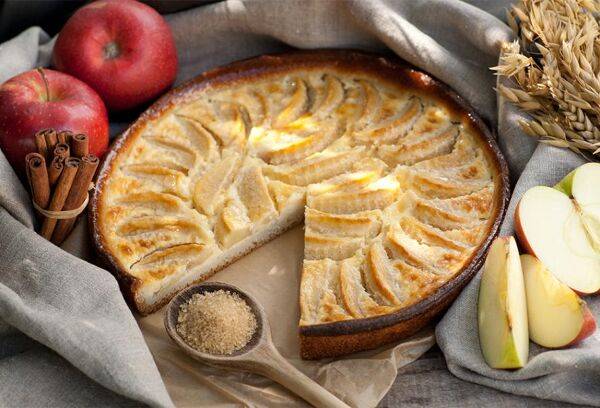 Tarte aux pommes normande