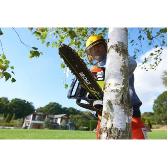 RYOBI - Tronçonneuse 18V ONE+ - Brushless- guide 30 cm - 10 m/s - tendeur sans outil - vendue sans batterie ni chargeur - OCS18 - Image 4