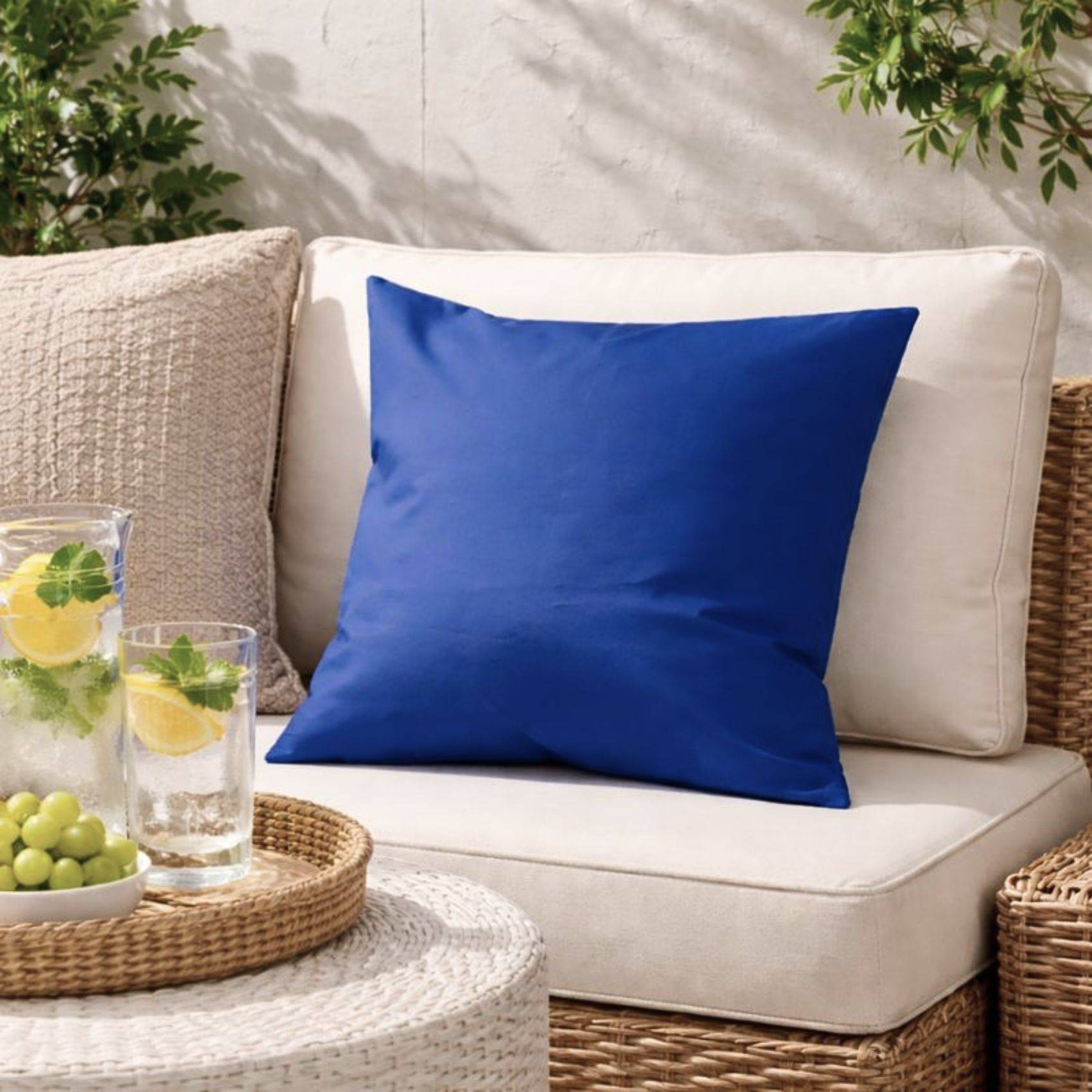 Home Maison - Coussin extérieur imperméable et déhoussable MINORQUE - HOME MAISON - Polyester - Bleu - Image 3