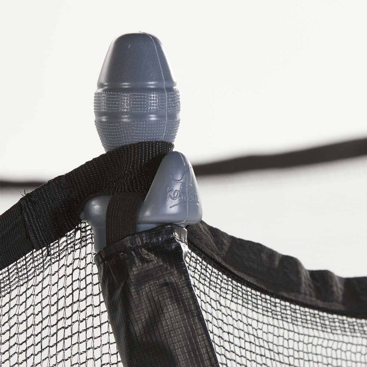 Kangui - Lot de 2 capuchons de maintien pour filet de trampoline Kangui - Image 2