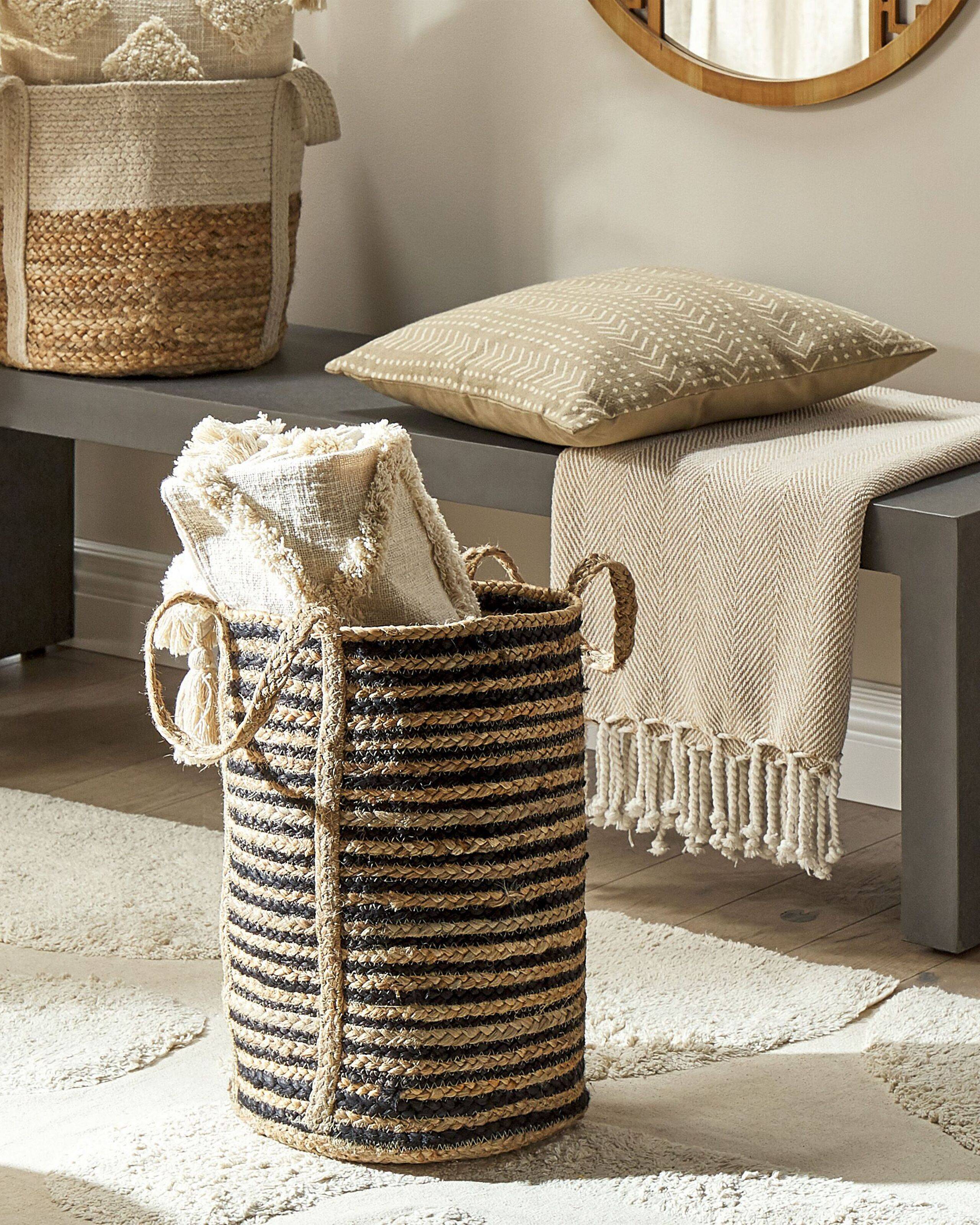 Beliani - Panier Beige et Noir en Jute 26 cm de Diamètre Corbeille à Linge Faite Main Tressée Rangement pour Intérieur Accessoire Rangement - Image 2
