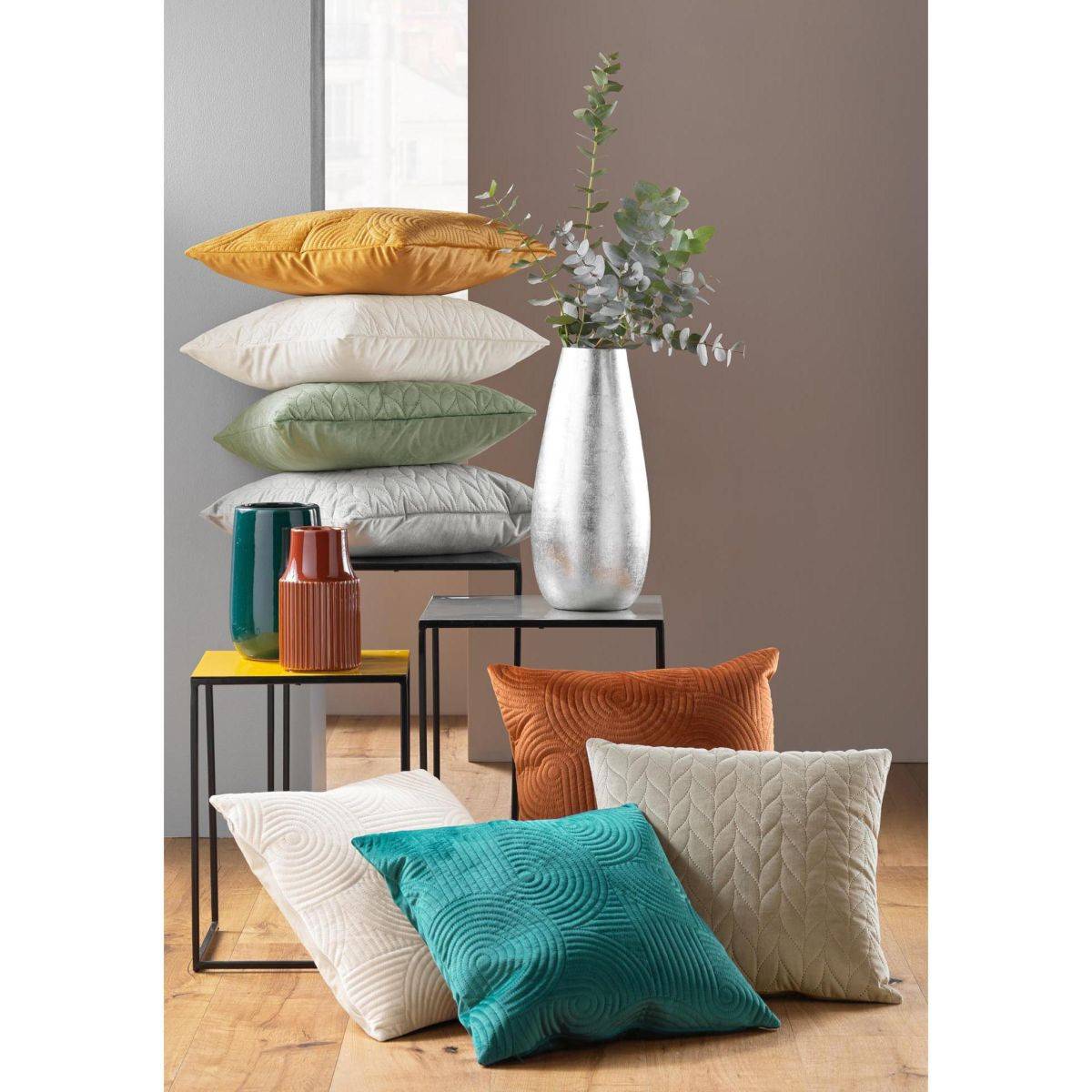 Housse de Coussin en Velours "Daisy" 40x40cm Taupe - Image 5