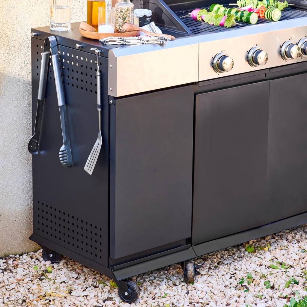 sweeek - Barbecue gaz 4 brûleurs + 1 feu latéral MAXIM noir. Acier. thermomètre intégré. récupérateur de graisse. grille de chauffe. L 145.5 x P 61.5 | sweeek - Image 1