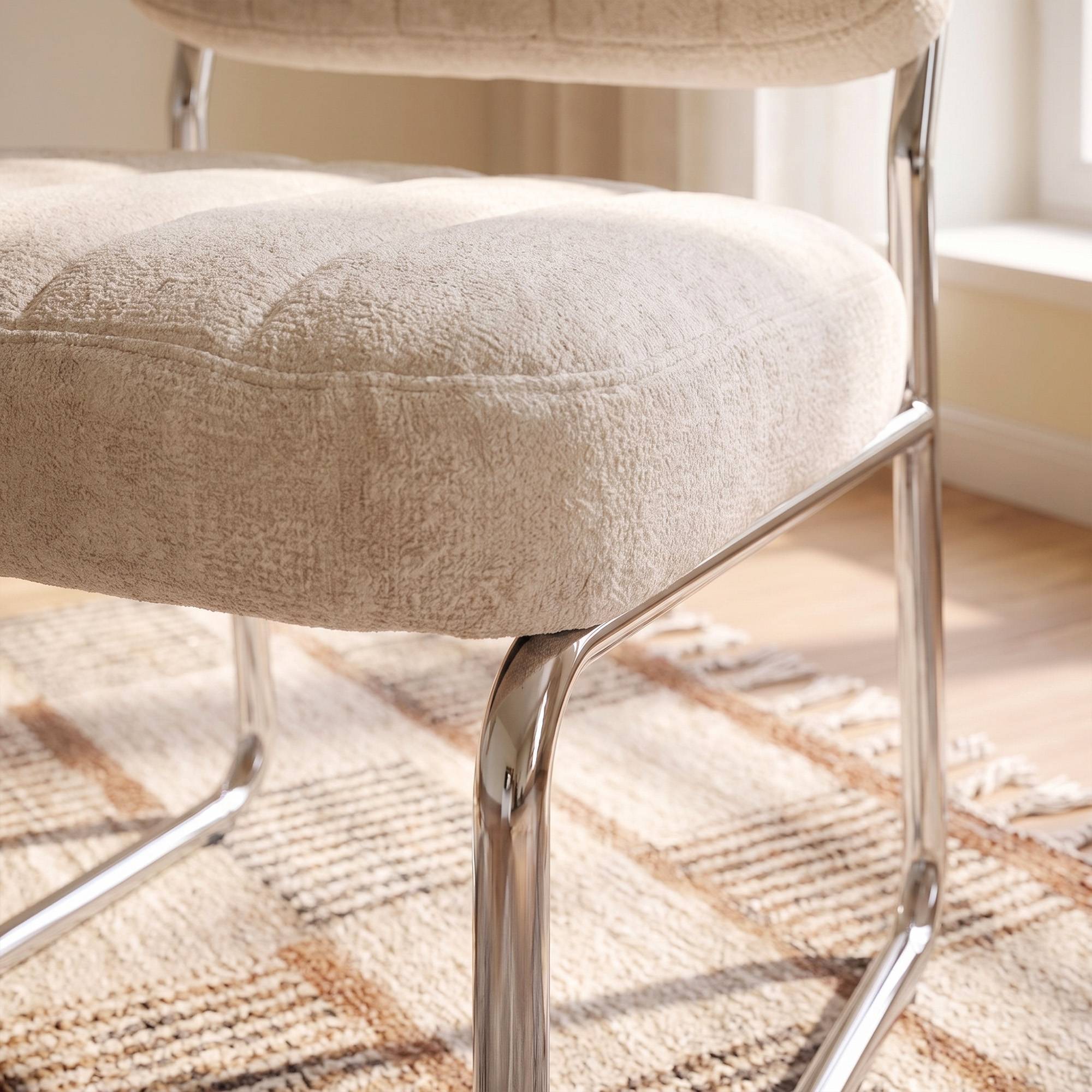 Sicaan Fauteuil beige rembourré pieds chromés et tissu chenille - PAOLA - Image 4