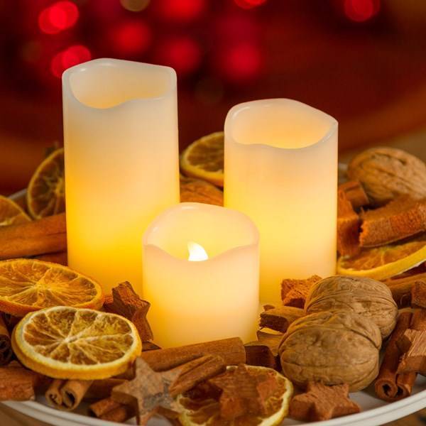 Lotti - Jeu de 3 bougies LED en cire ivoire flamme 3D piles 5-7,5-10cm LED blanc chaud Lotti - Image 1