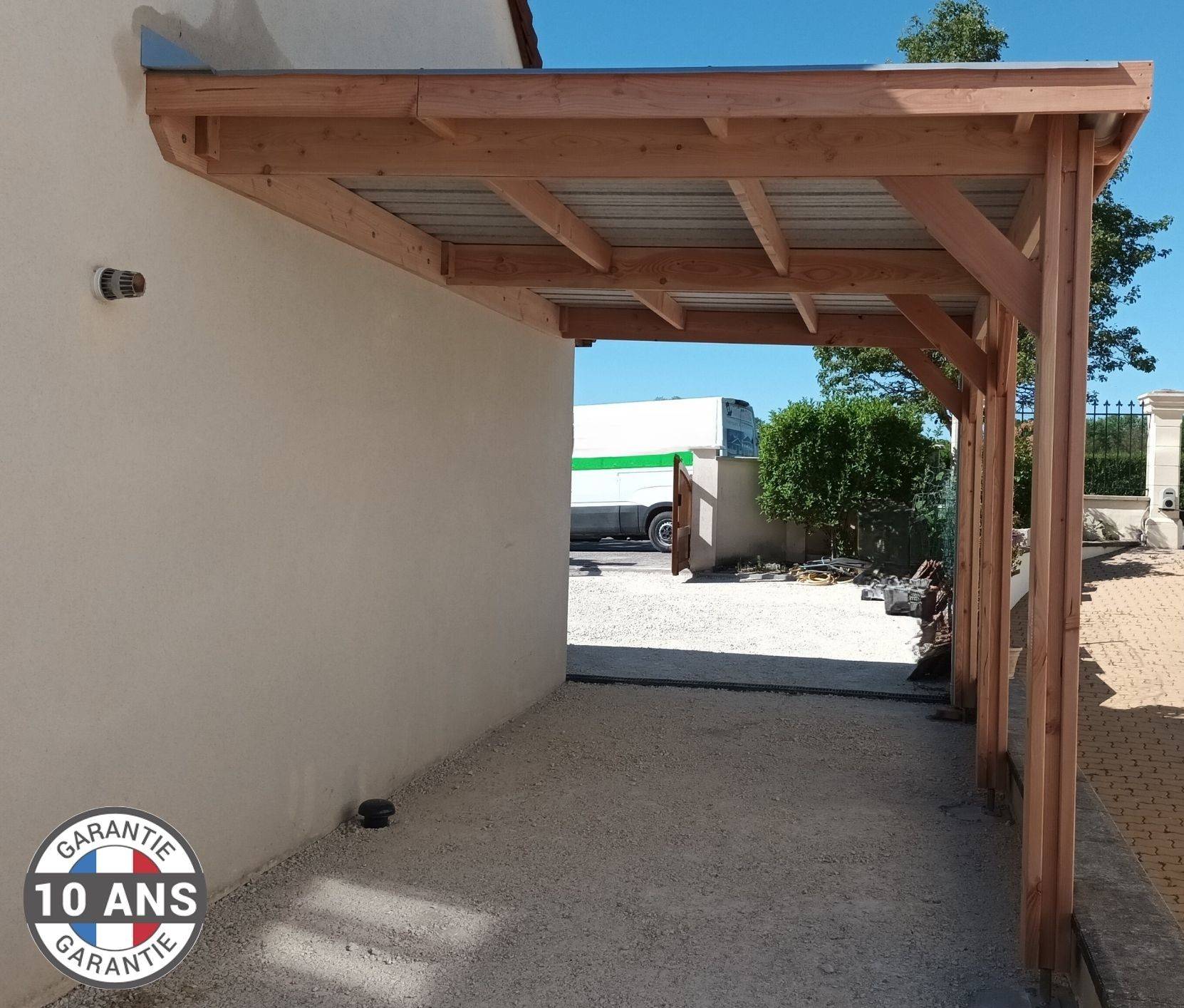 Cpbf Charpentes - Carport toit plat adossé 500cmx800cm bois DOUGLAS français (charpente - auvent - abri camping-car). 40 m². Garantie 10 ans. - Image 3