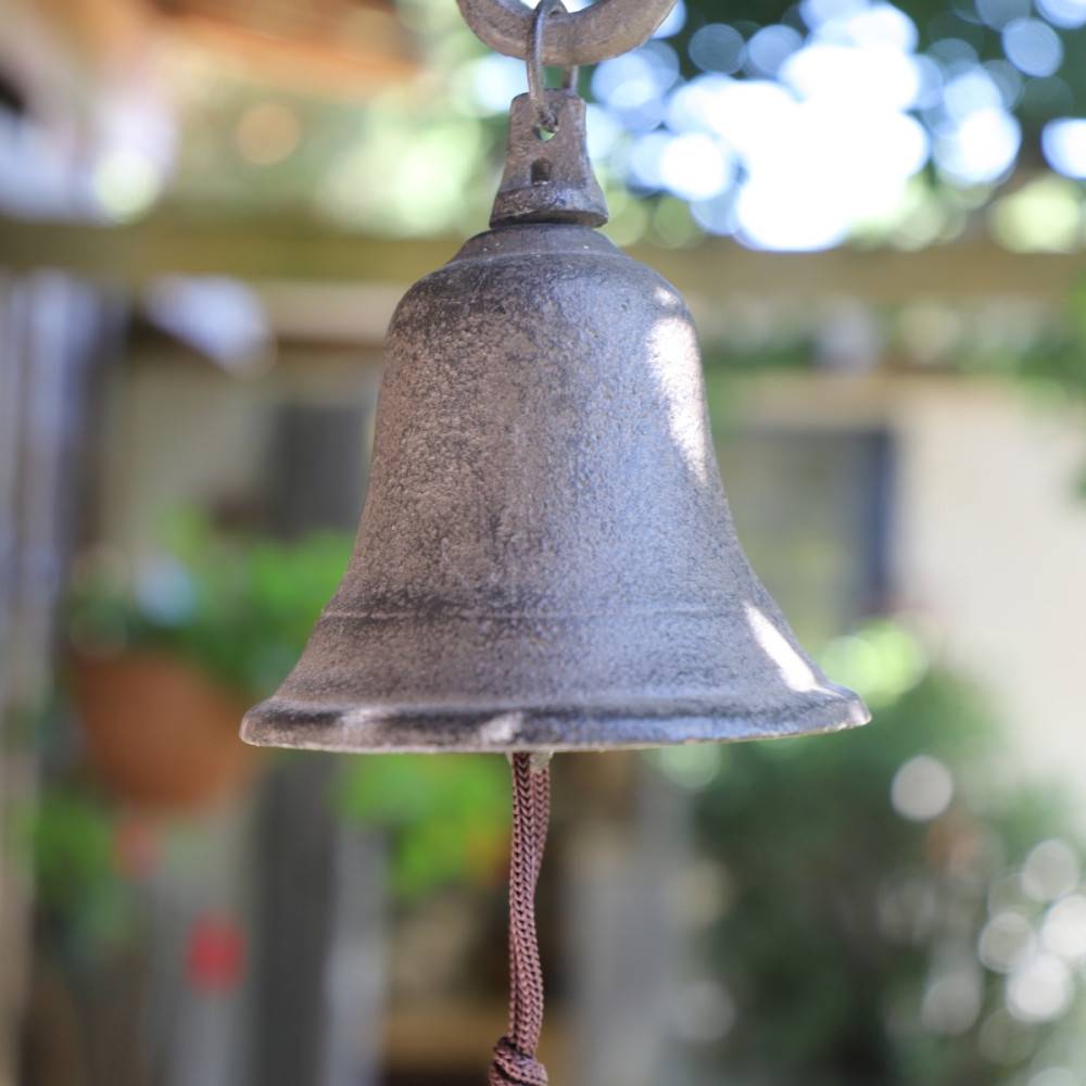 Cloche de jardin de porte ancienne en fonte marron 29 x 26 cm Chemin de campagne - Image 4