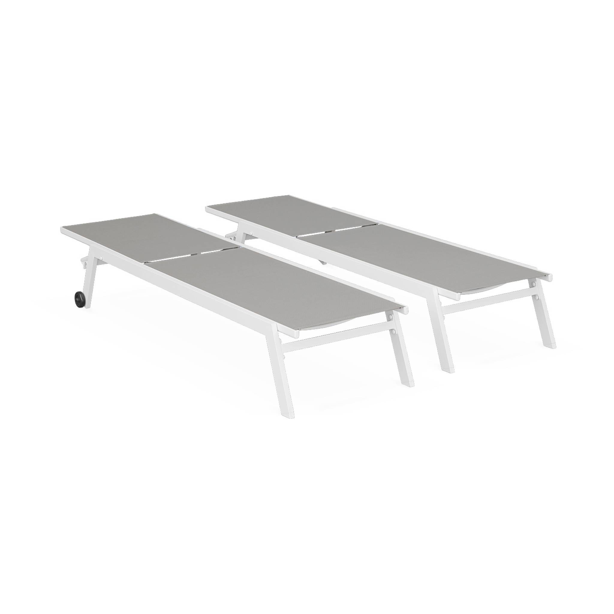 Lot de 2 bains de soleil ELSA en aluminium blanc et textilène taupe. transats multi positions avec roulettes | sweeek - Image 3