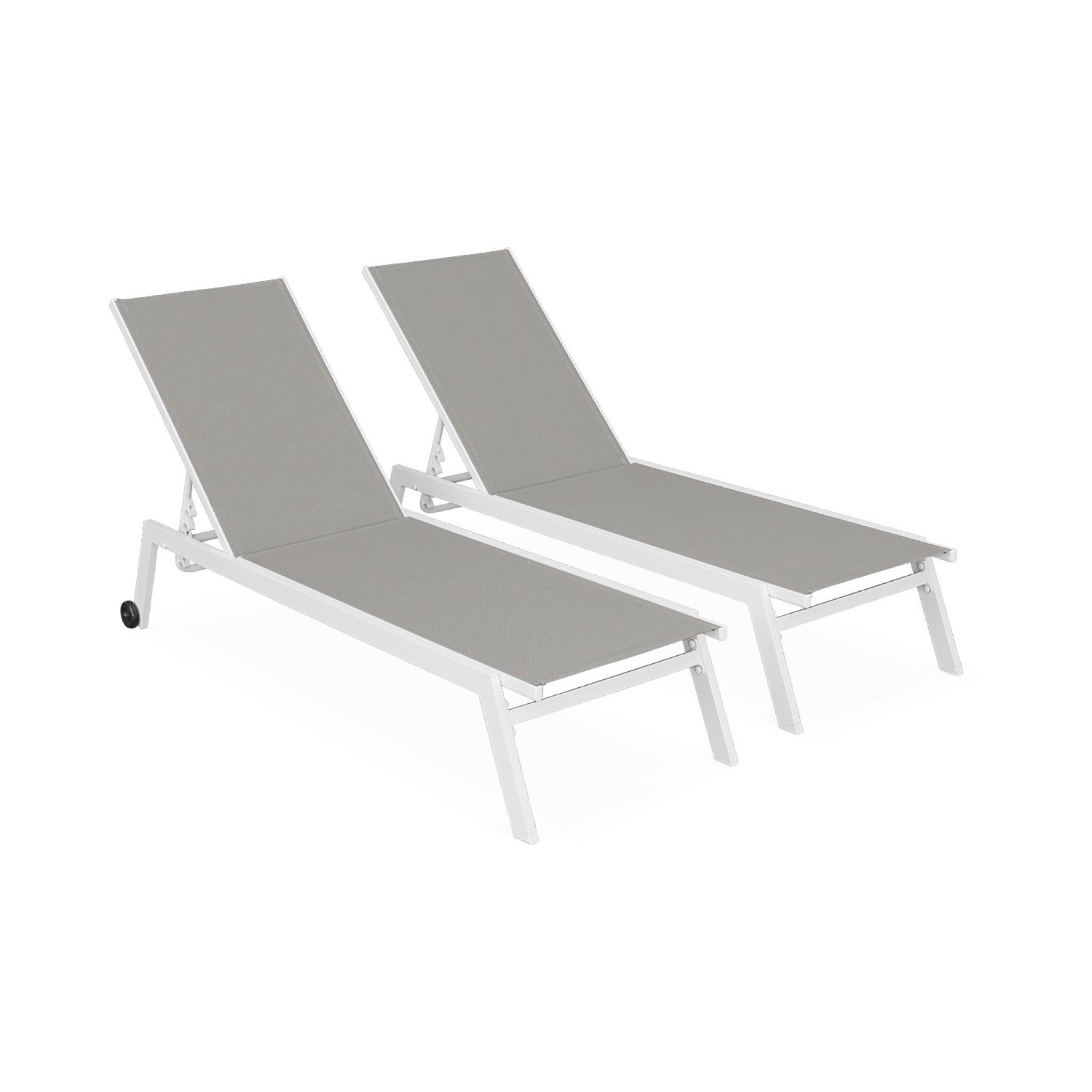 Lot de 2 bains de soleil ELSA en aluminium blanc et textilène taupe. transats multi positions avec roulettes | sweeek - Image 2