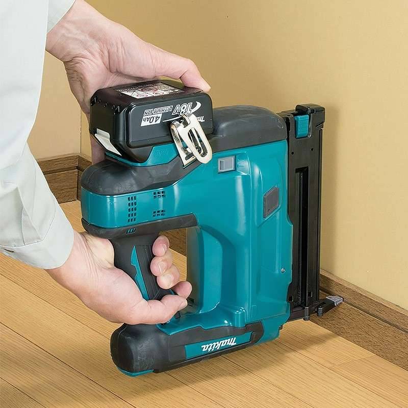 Cloueur 18 V Li-Ion MAKITA - Sans batterie, ni chargeur - DBN500ZJ - Image 3