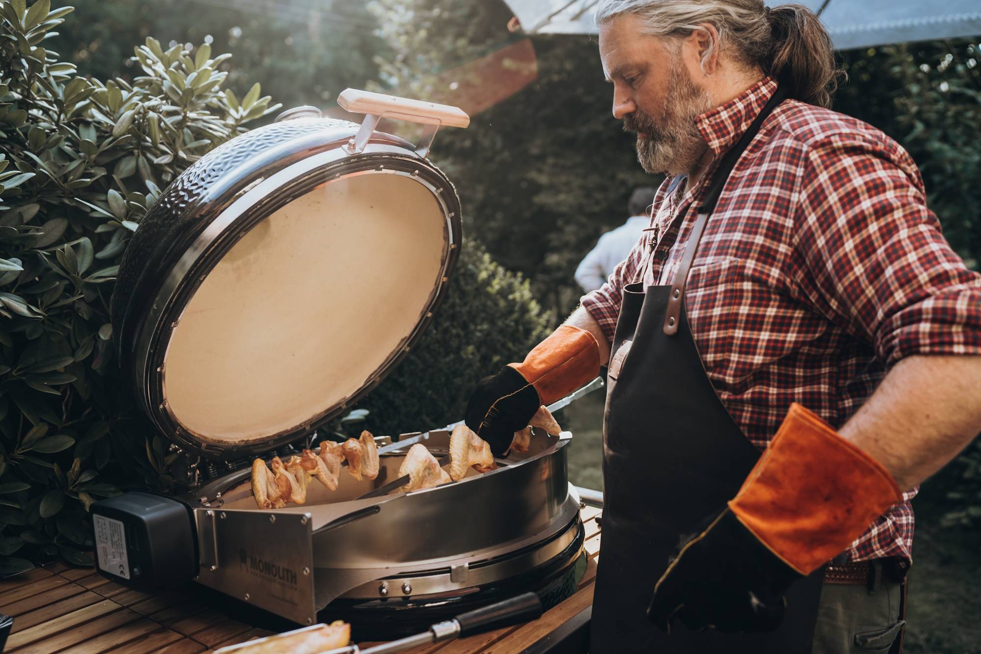 Kamado Monolith LeCHEF Pro Série 2.0 Noir + Chariot - Image 3