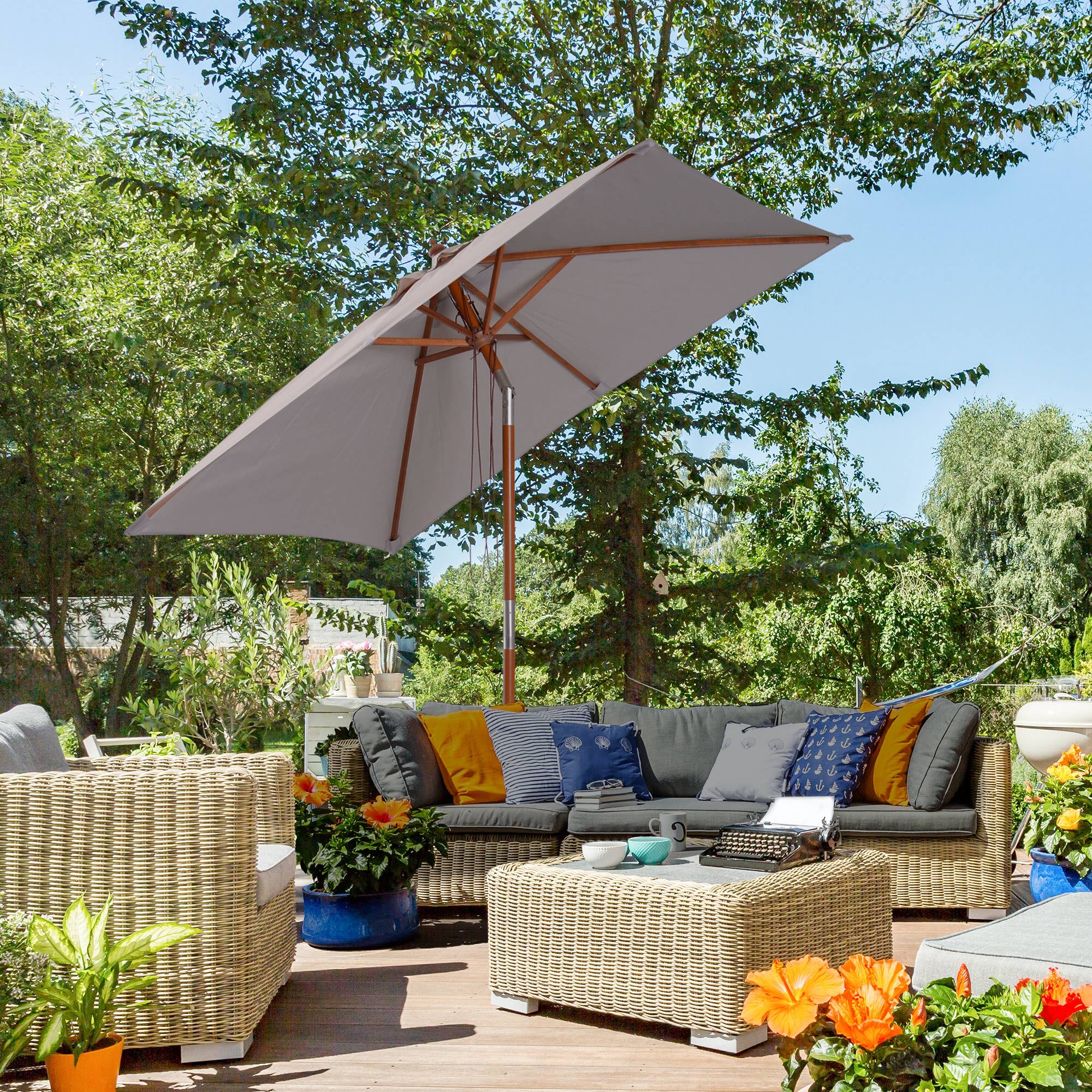 Parasol rectangulaire inclinable pour terrasse 200 x 150 x 235 cm avec mât en bois gris imperméable et anti-UV - Image 3