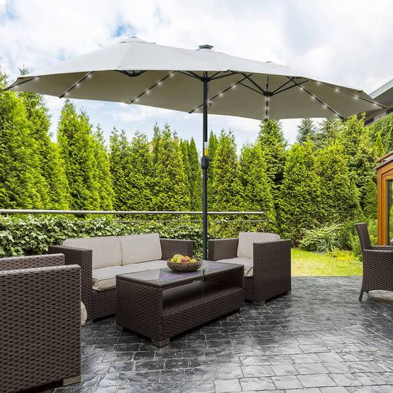 Parasol double 450 x 265 x 240 cm avec 48 LED, manivelle, protection solaire pour terrasse, balcon, piscine, gris clair - Image 4