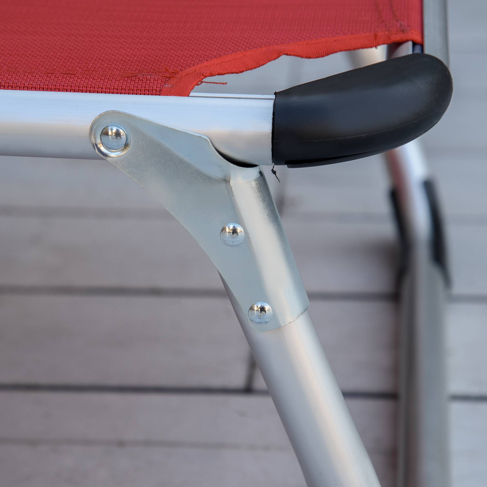 Transat pliable de jardin rouge avec appui-tête, chaise longue dossier réglable 4 positions, camping, charge 120 kg - Image 10