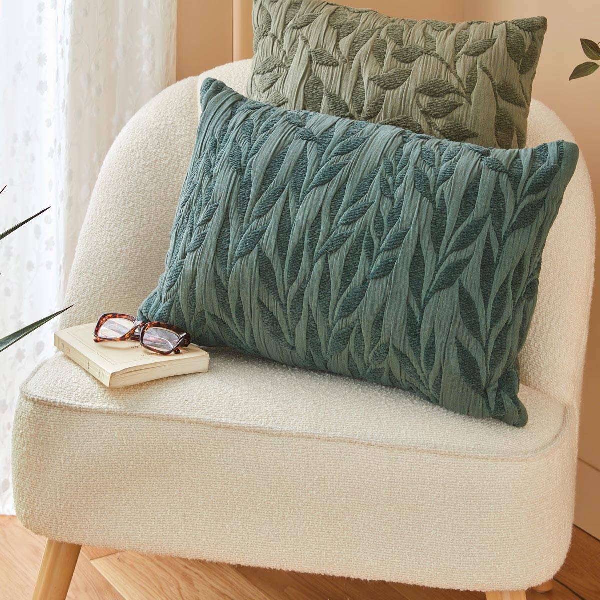Coussin Déco Jacquard "Lethon" 50x50cm Vert Clair - Image 4