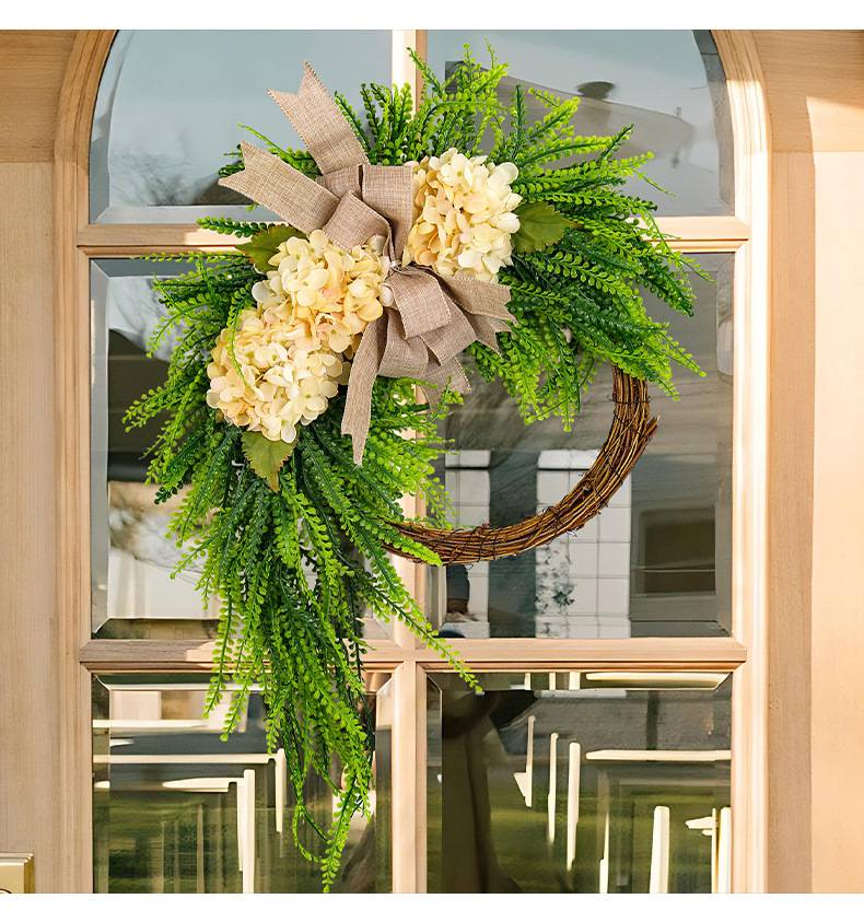 1 couronne d'hortensias blancs artificiels pour la porte d'entrée, décoration de Noël pour la porte d'entrée, le mur et la fenêtre. - Image 8