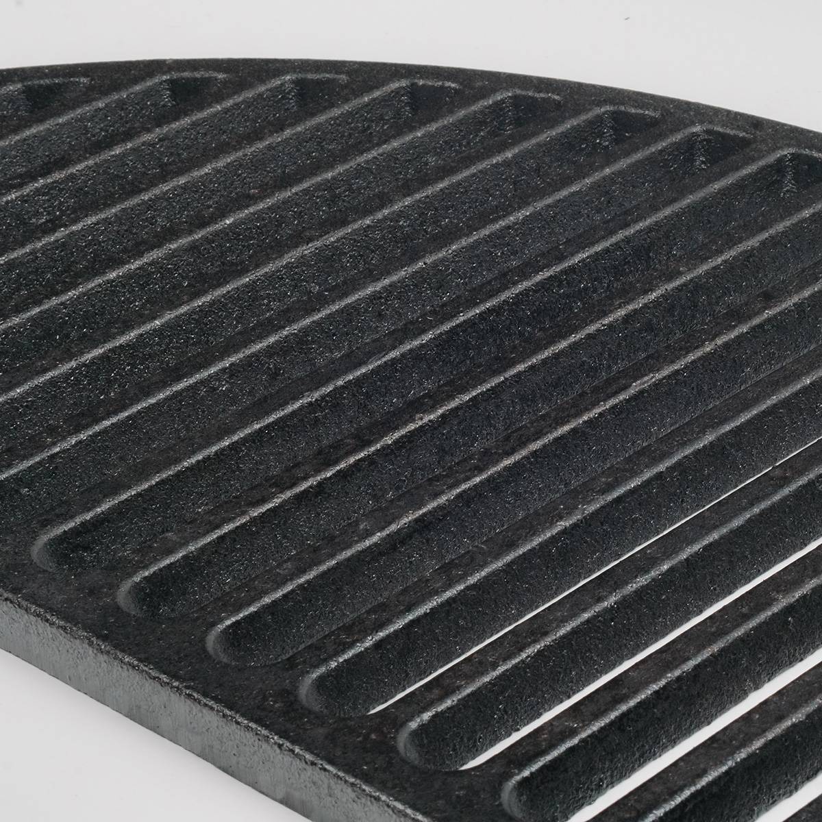 Grille De Cuisson En Fonte BBQ-Toro – Diamètre 54 Cm – Avec 3 Pieds Amovibles – Pour Barbecue, Four Hollandais, Ou Comme Dessous De Plat – Poids 10 Kg