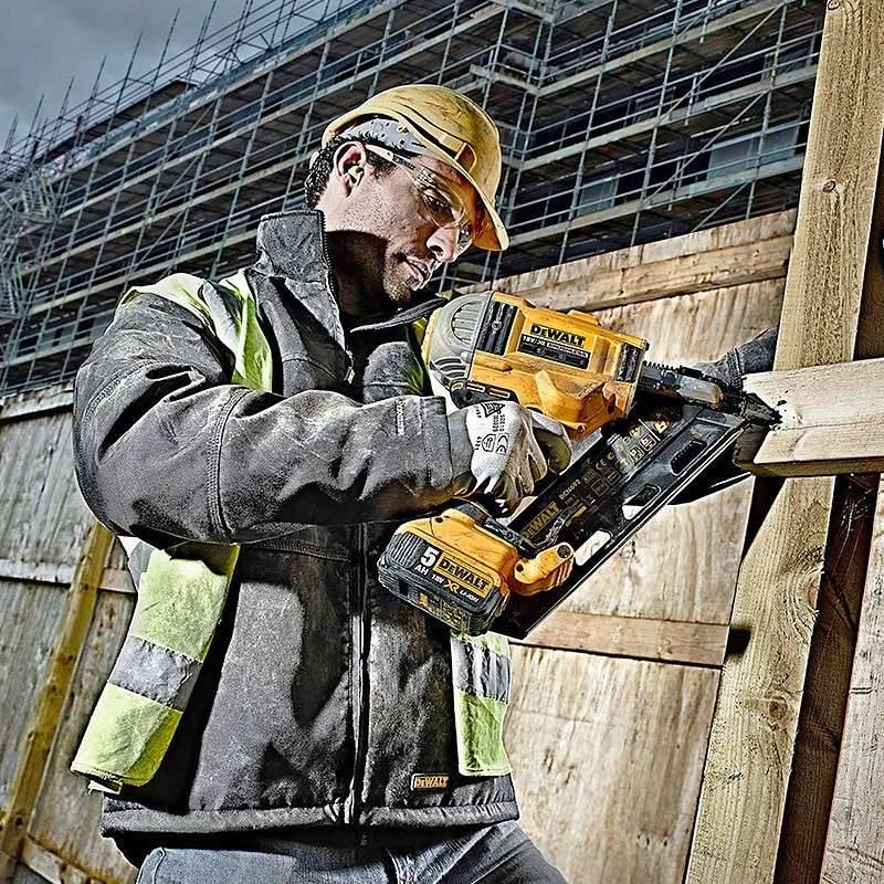 Dewalt - Cloueur de Charpente XR 18V Brushless DEWALT - DCN692N-XJ - Image 3