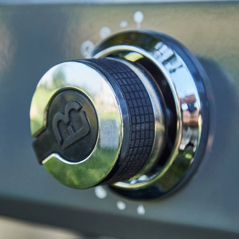 Brasero - Plancha gaz Silvia IIG Gun Metal 4 feux – BRASERO BY FAVEX – 10 kW – Plaque acier émaillé – Surface 84 x 34 cm - Jusqu'à 12 convives - Image 9
