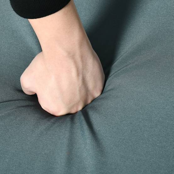 ComfortXL - Fauteuil à bascule en résine tressée et métal gris 66 x 88 x 98 cm jardin assise rembourrée anti-basculement - Image 8