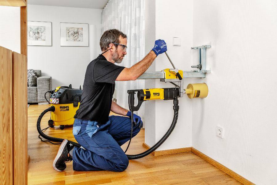Carotteuse REMS Picus DP 2200 W - Basic pack - Spécial carottage à sec dans le béton armé - 180016 R220 - Image 3