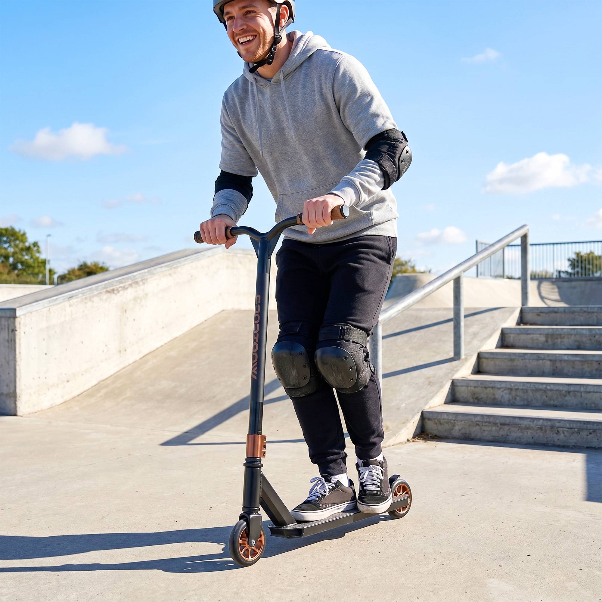 Sans Marque - Trottinette freestyle figures acrobatiques roulements ABEC-9 roues 120 mm rotation 360° skatepark or - Image 4