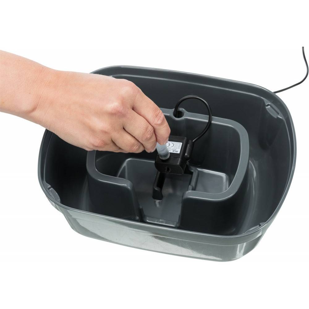 Trixie - Fontaine d'eau Polygon pour chien ou chat 2.5 Litres - Image 5