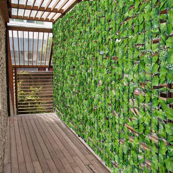 Haie Artificielle Brise-vue Feuillage Érable PE Balcon Jardin 300x150cm Vert Clair - ComfortXL Outdoor Living - Image 1