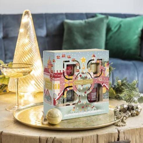 Yankee Candle - Coffret cadeau 1 petite bougie et 3 bougies votives - Image 3