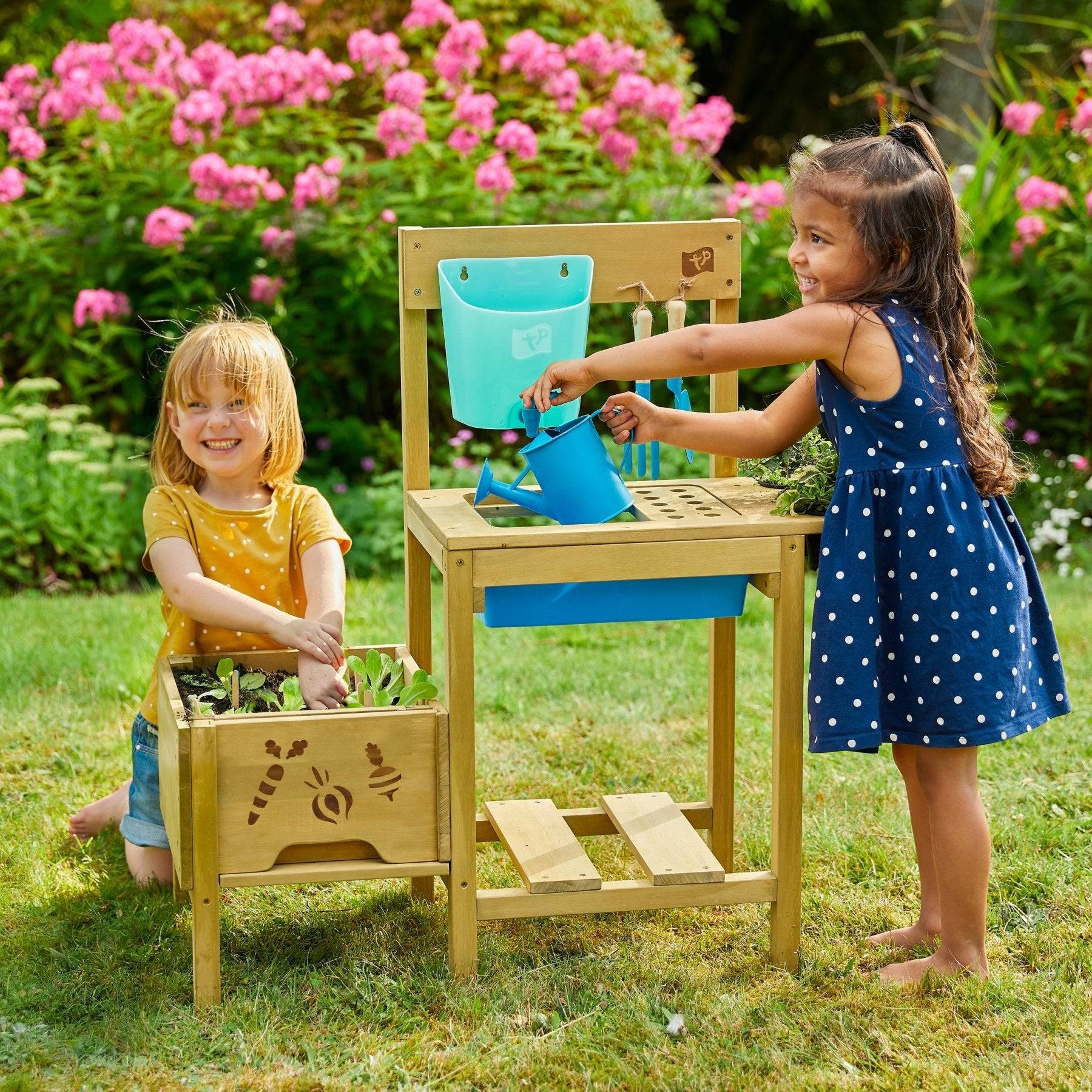 Tp Toys - Table à rempoter pour enfant PETIT JARDINIER bois FSC® - Image 1