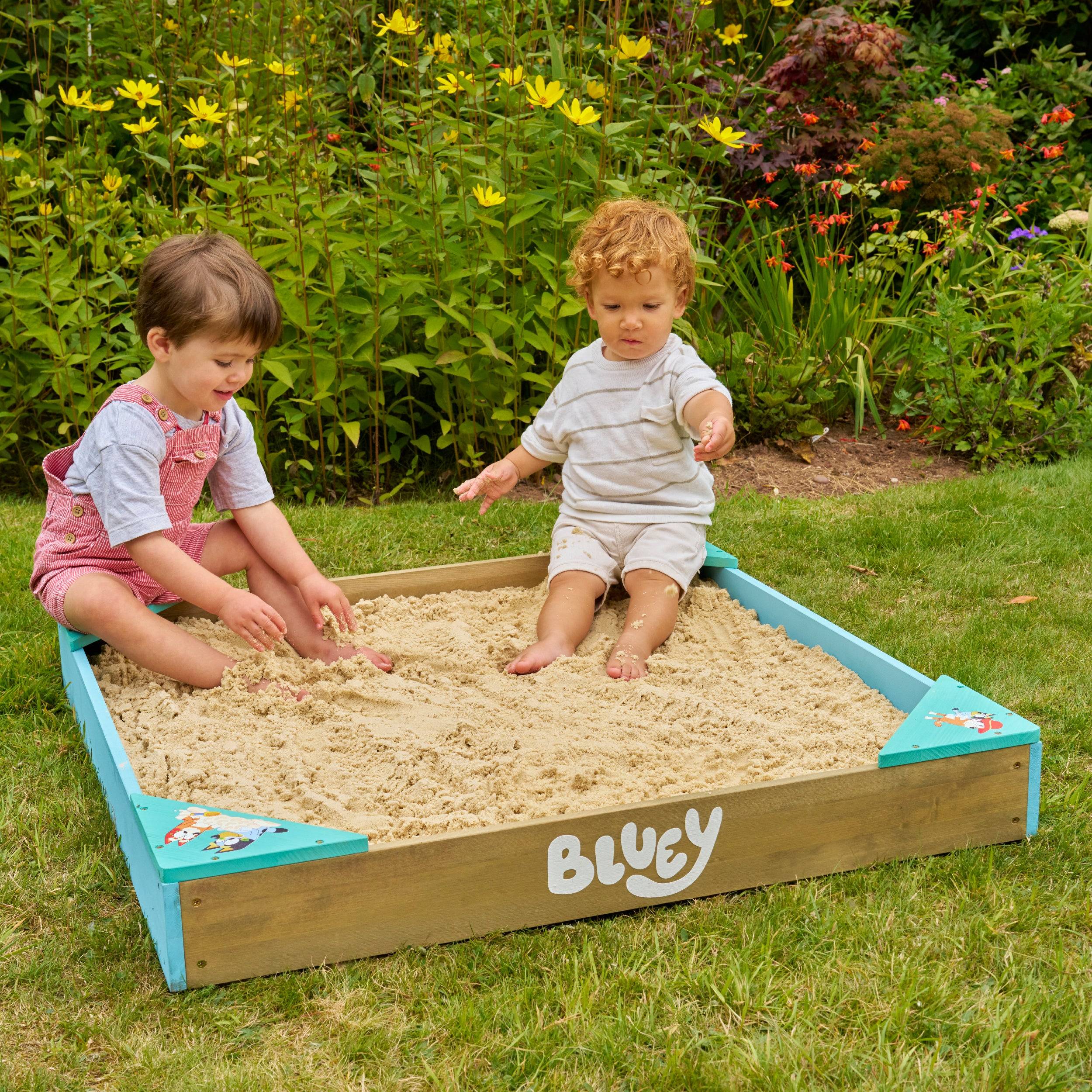 Tp Toys - Bac à sable enfant BLUEY avec bâche et couverture bois FSC® - Image 1