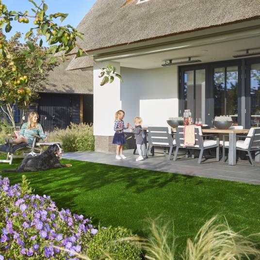 Decoweb - Gazon synthétique Easy, 25mm, 1m x 17m - Decoweb - Image 2