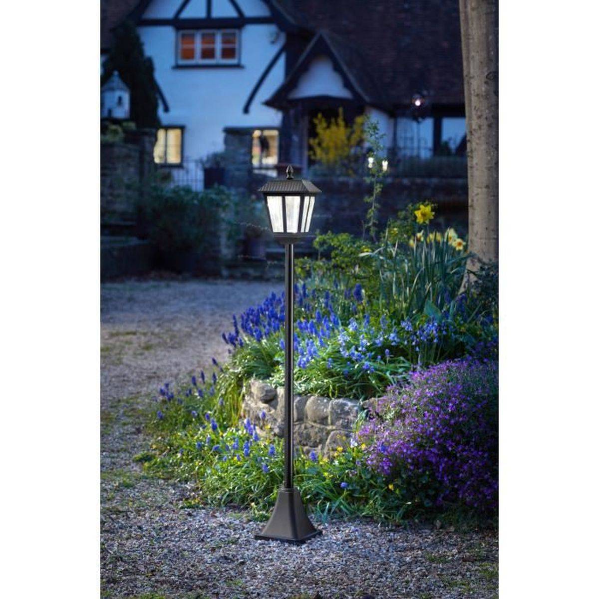 Smart Garden - Lampadaire solaire d’extérieur Metro 20 lumens, noir, 130 x 18 cm - SMART GARDEN - Image 4