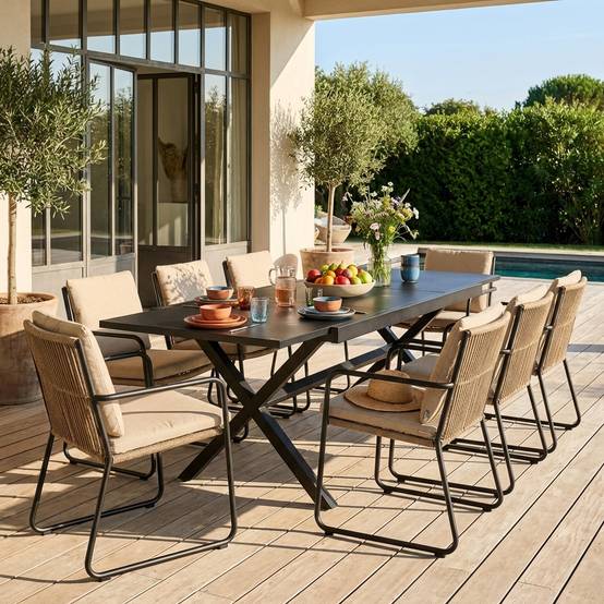 Table de jardin extensible aluminium 8 places anthracite - Ventura | sweeek - Image 1