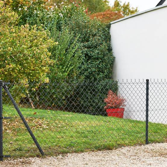 Centrale Brico - Grillage rouleau simple torsion gris, Rouleau 20m, Hauteur 1m00, Maille 50x50mm Centrale Brico - Image 2