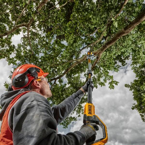 Élagueuse sur perche XR 18V 5Ah Li-Ion Brushless DEWALT - DCMPS567P1-QW - Image 2