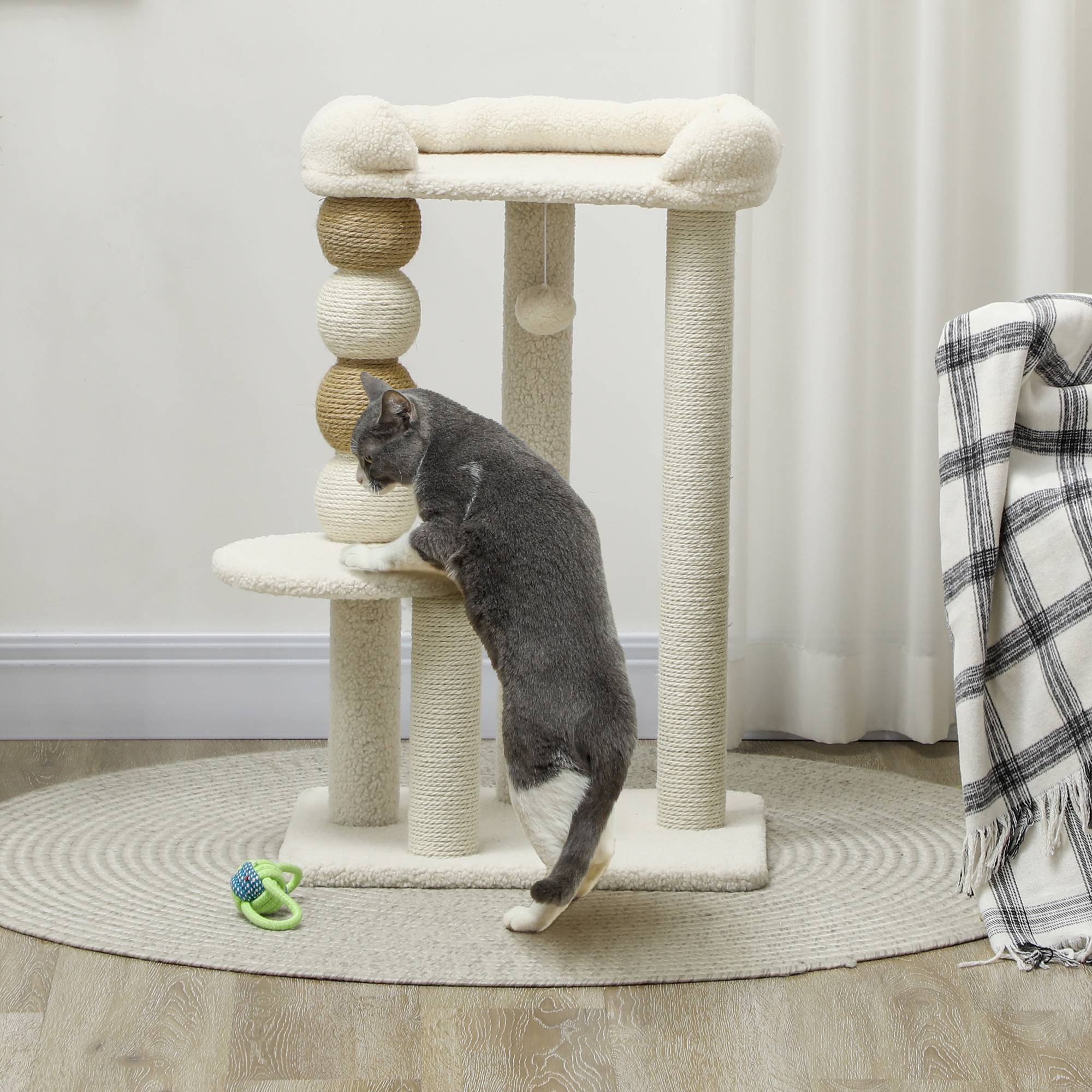 Sans Marque - Arbre à chat bois couchage plateforme balle jute peluche mobilier chat intérieur 48,5 x 40 x 76 cm beige - Image 9