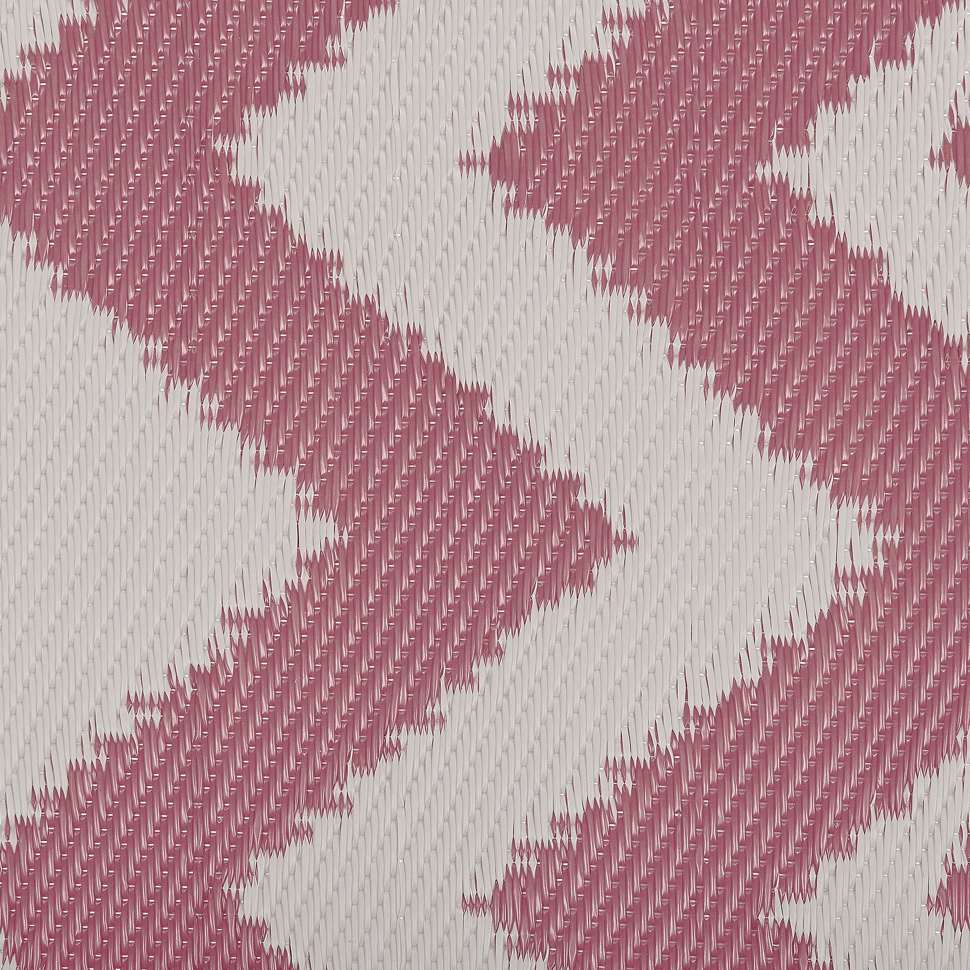 Beliani - Tapis Extérieur Intérieur Synthètique au Motif Zigzag Rose et Blanc Polyvalent Décoratif et Pratique pour Balcon Terrasse ou Salle de Bain 120 x 180 - Image 6