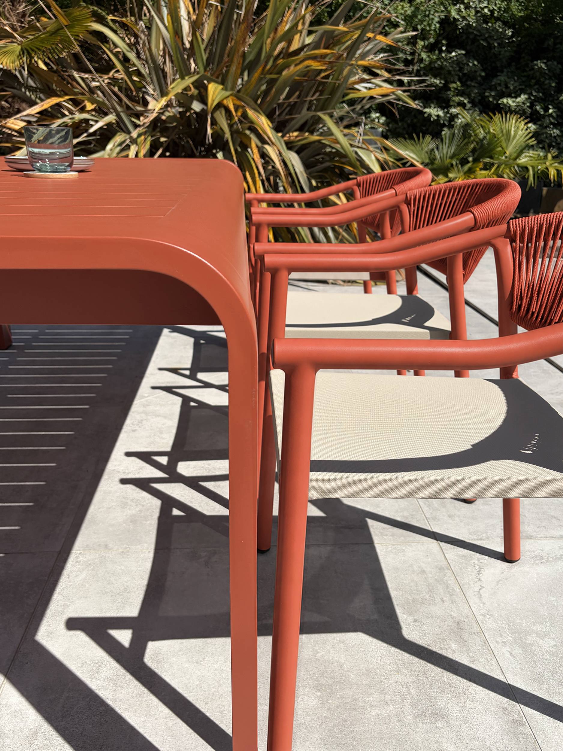 Dcb Garden - Ensemble repas de jardin en aluminium 6 places - Terracotta - HANOI - Image 3