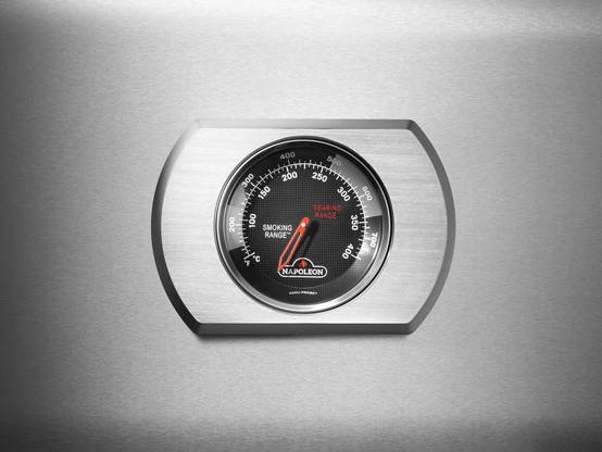 Napoleon - Barbecue à gaz Rogue PRO 425 + Sizzle Zone - Inox - Image 7