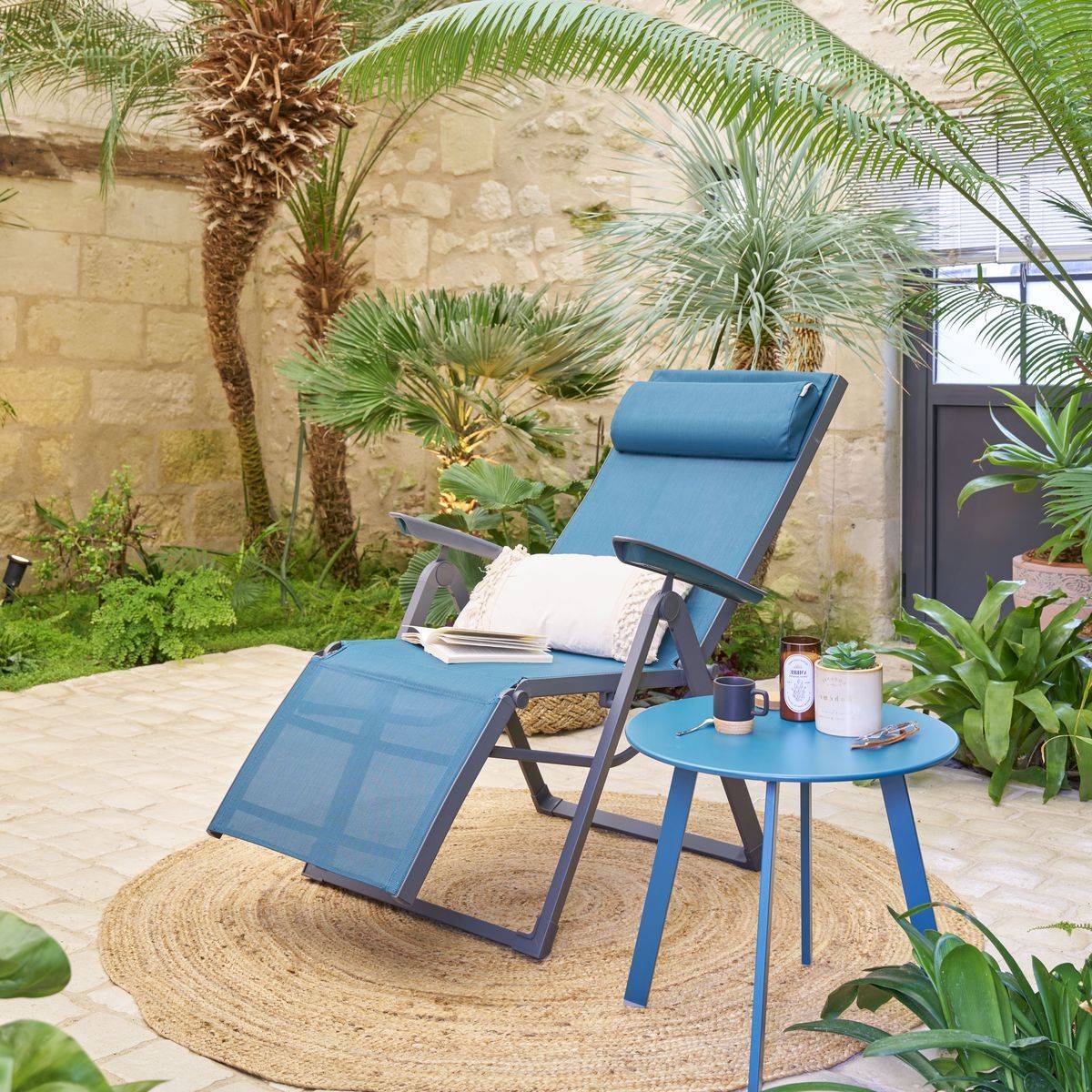 Hesperide - Table d'appoint de jardin ronde "Saona" bleu canard mat 50x45cm en acier cataphorèse Hespéride - Image 5