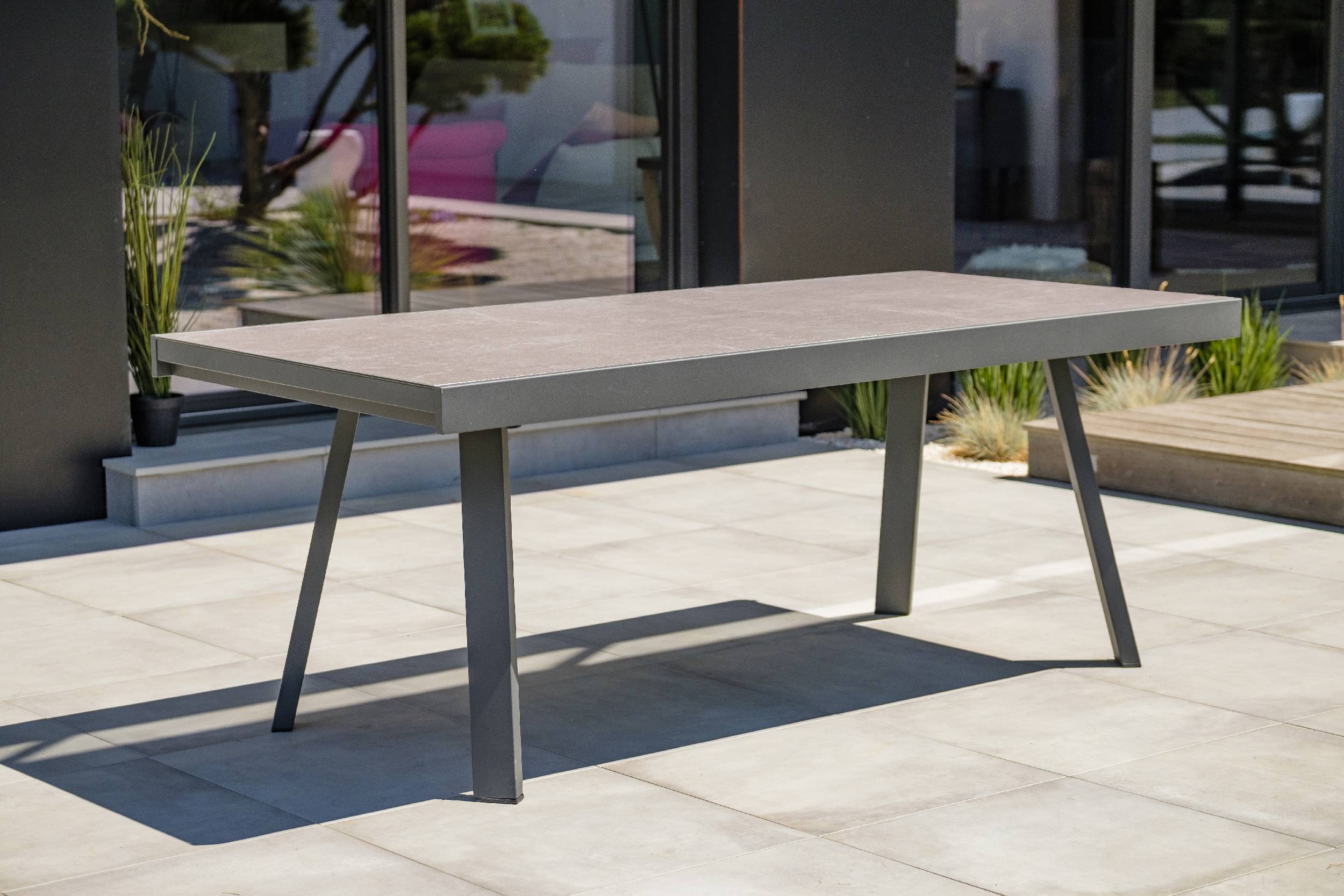 Dcb Garden - Ensemble repas de jardin 10 places en céramique sur verre - Gris anthracite - STOCKHOLM - Image 7