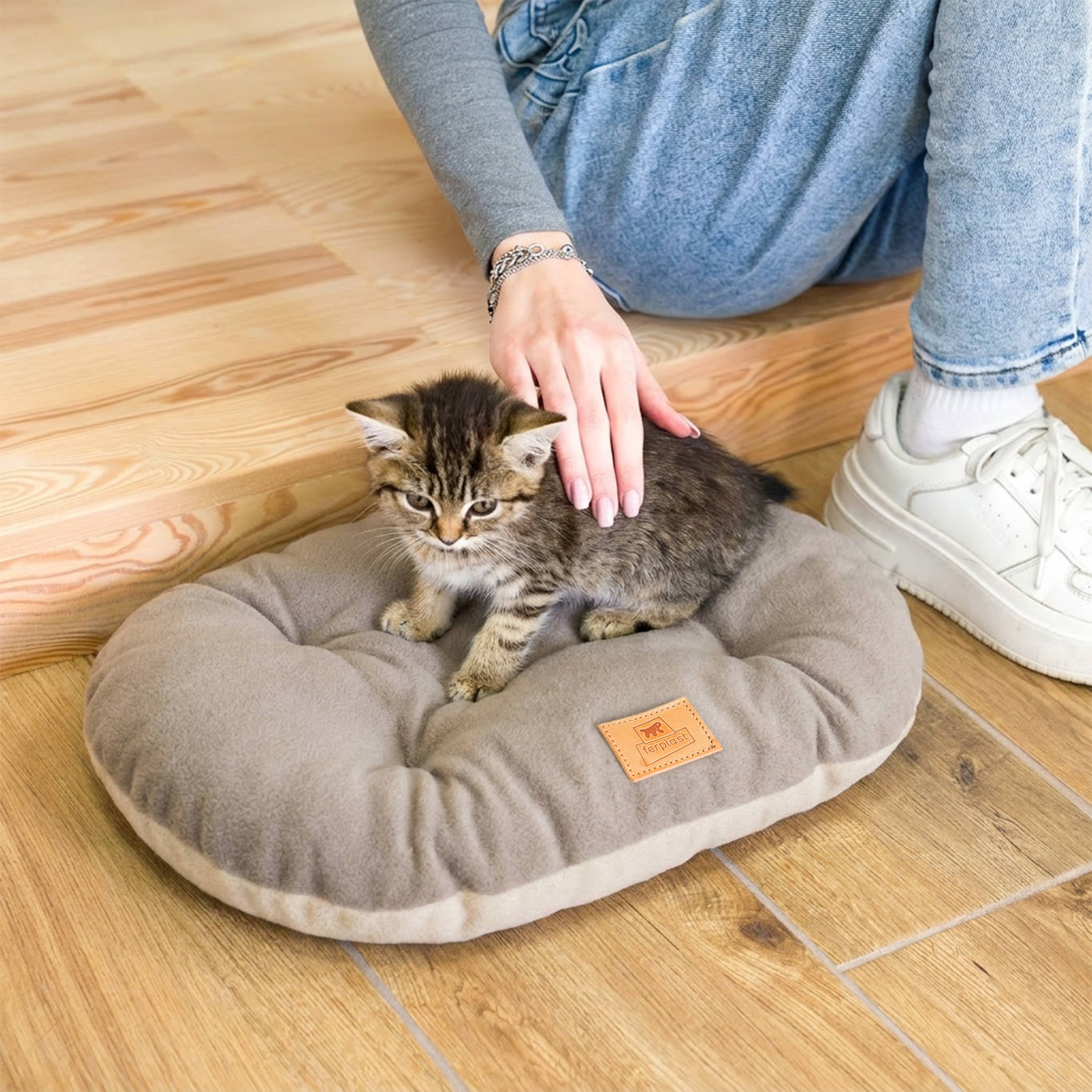 Ferplast - Ferplast Coussin Chien, Tapis Chien RELAX 45/2 MICROFLEECE, Coussin Chat, Lit pour Chiens Chats, Matelas Animaux, Coussin pour Panier Chien et Chat, - Image 4