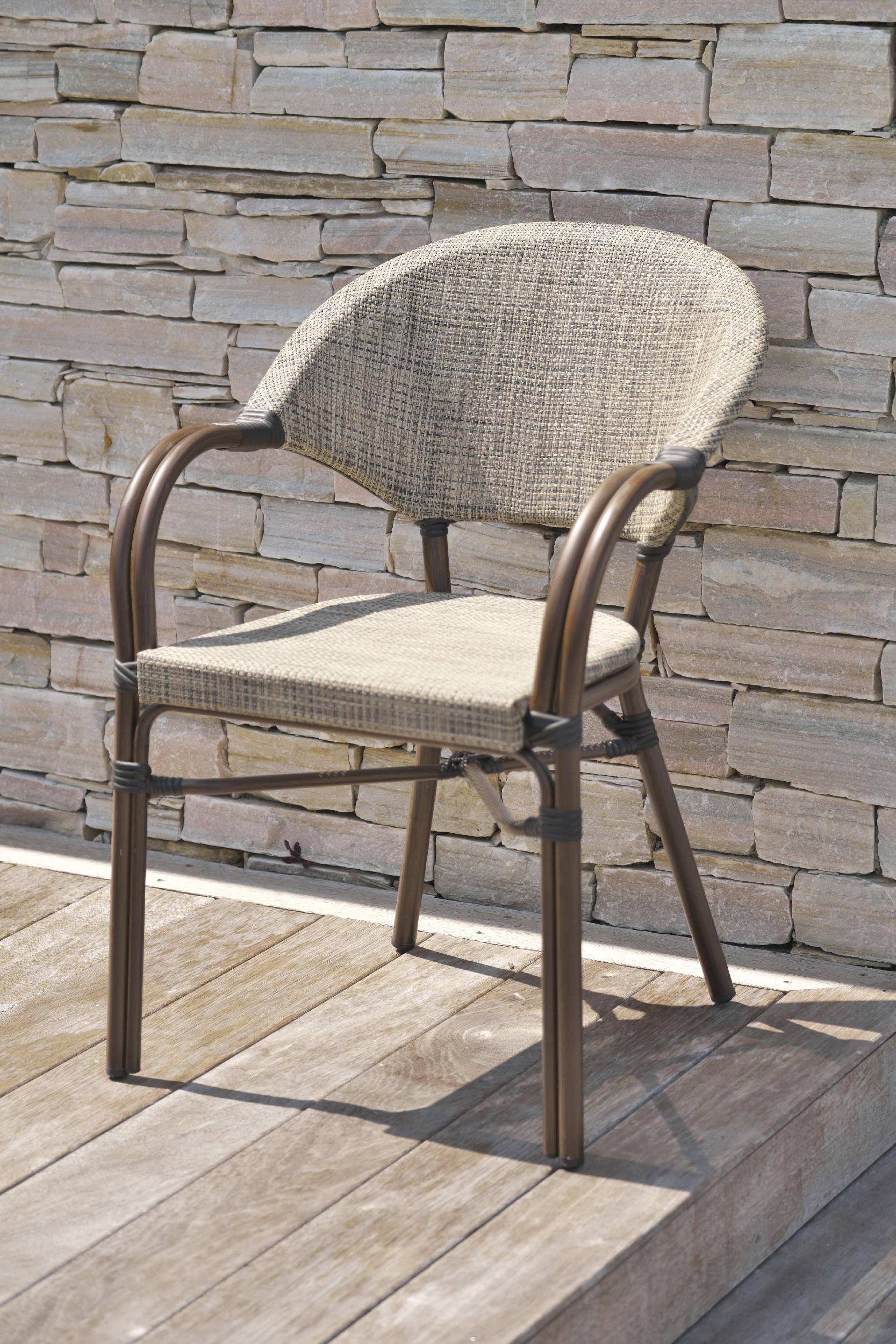Dcb Garden - Fauteuil de jardin empilable en aluminium et textilène - Marron - USHUAIA - Image 1